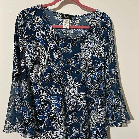 MSK Petite Blue dress with flower design - Picture 1 of 4